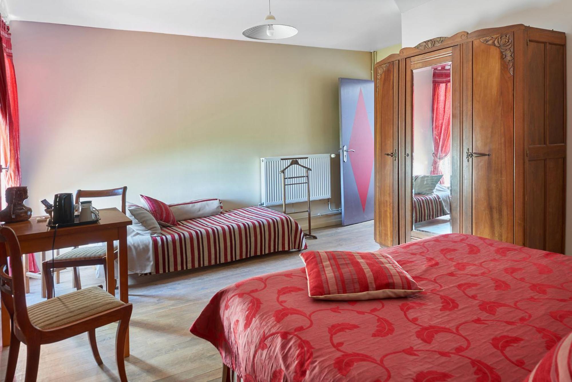 Domaine Du Mas Bazan Hotel Alenya Phòng bức ảnh